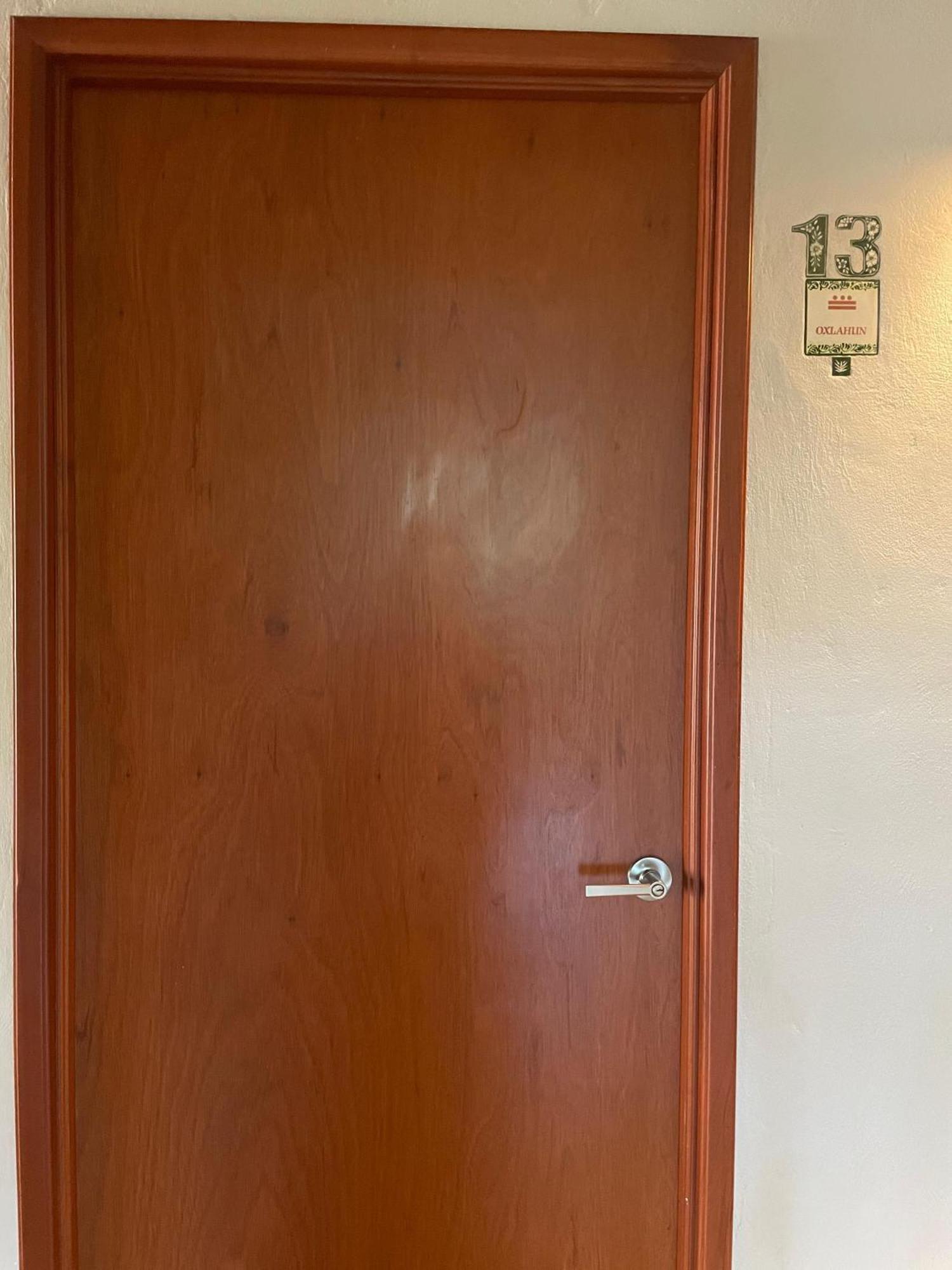 Hostal Poquito A Poquito 바야돌리드 외부 사진